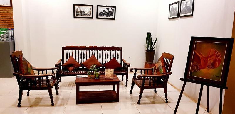 Antonios Villa Hotel Siem Reap Exterior photo