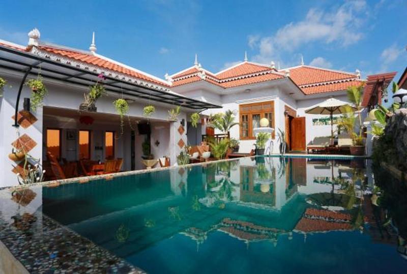 Antonios Villa Hotel Siem Reap Exterior photo