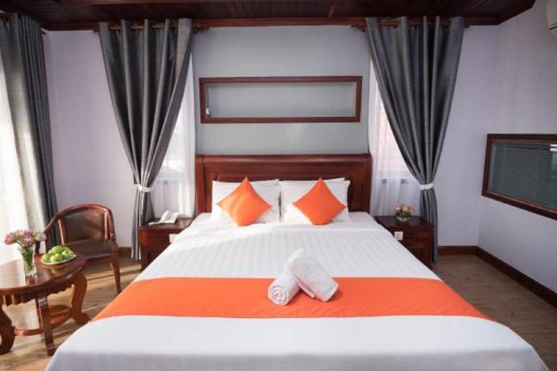 Antonios Villa Hotel Siem Reap Exterior photo